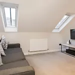 City Apartments - Monkbar Mews