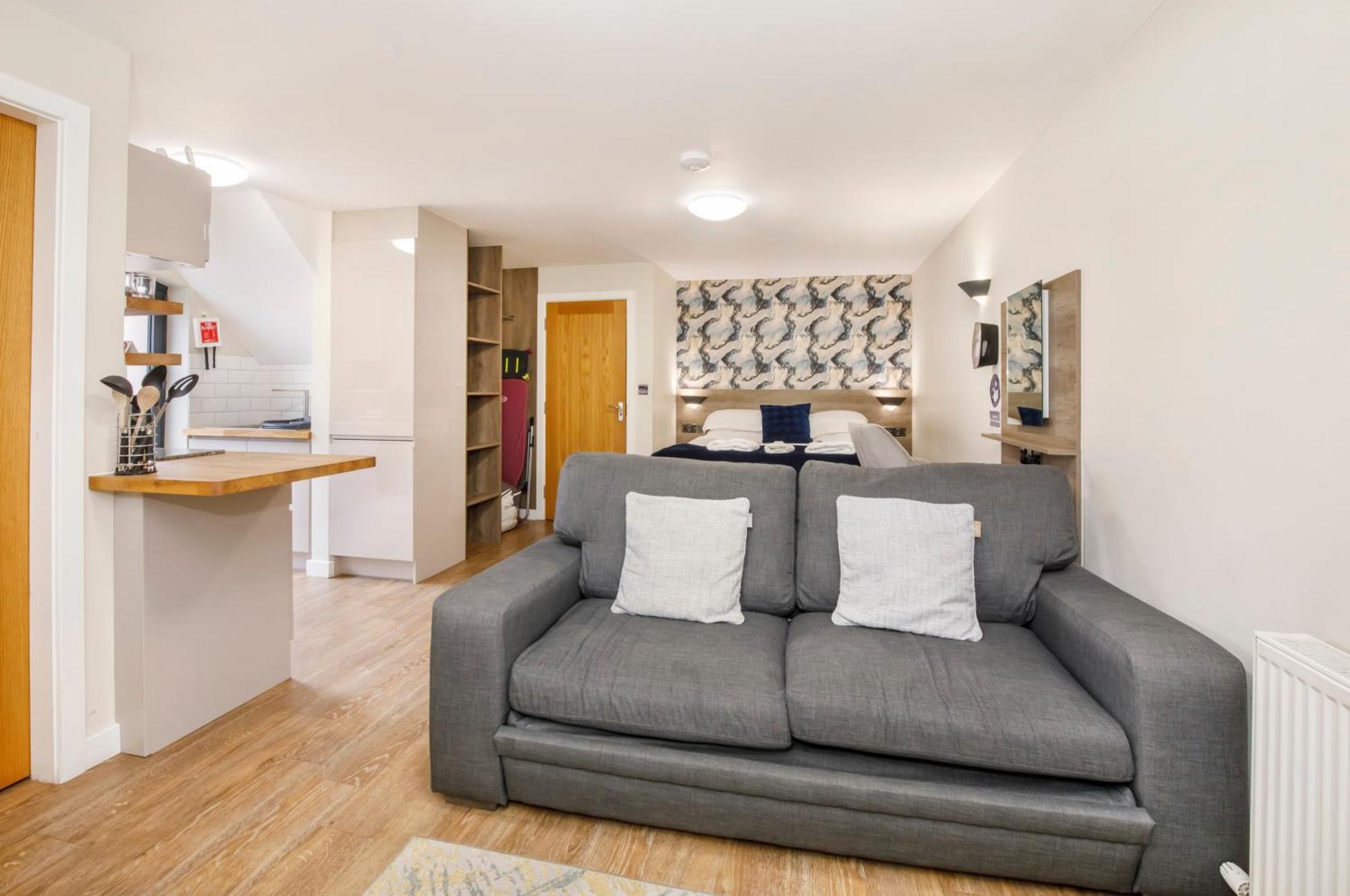 Apartment - Monkbar Mews *