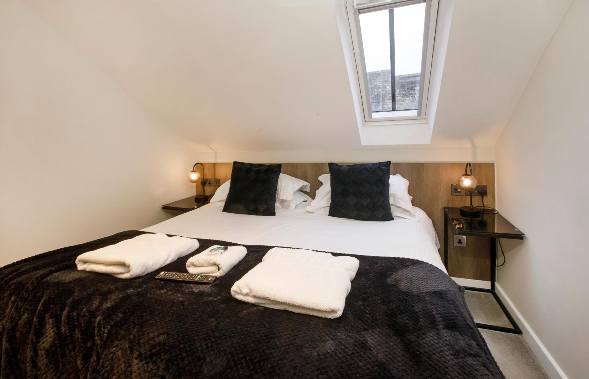 Apartment - Monkbar Mews *
